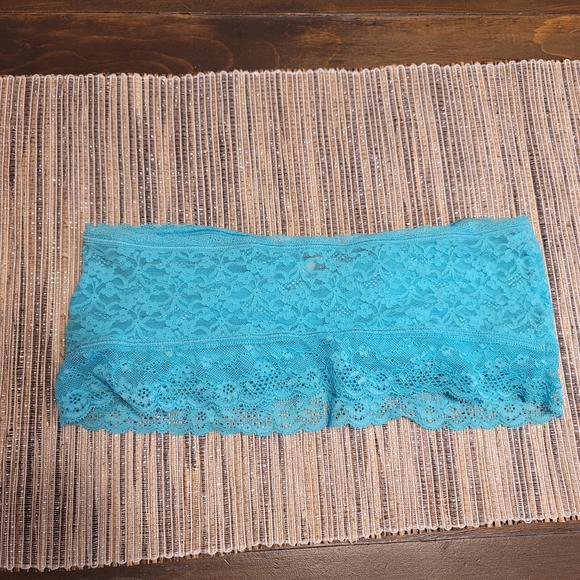 Aerie Bandeau Teal Size Medium Lace - Picture 3 of 3